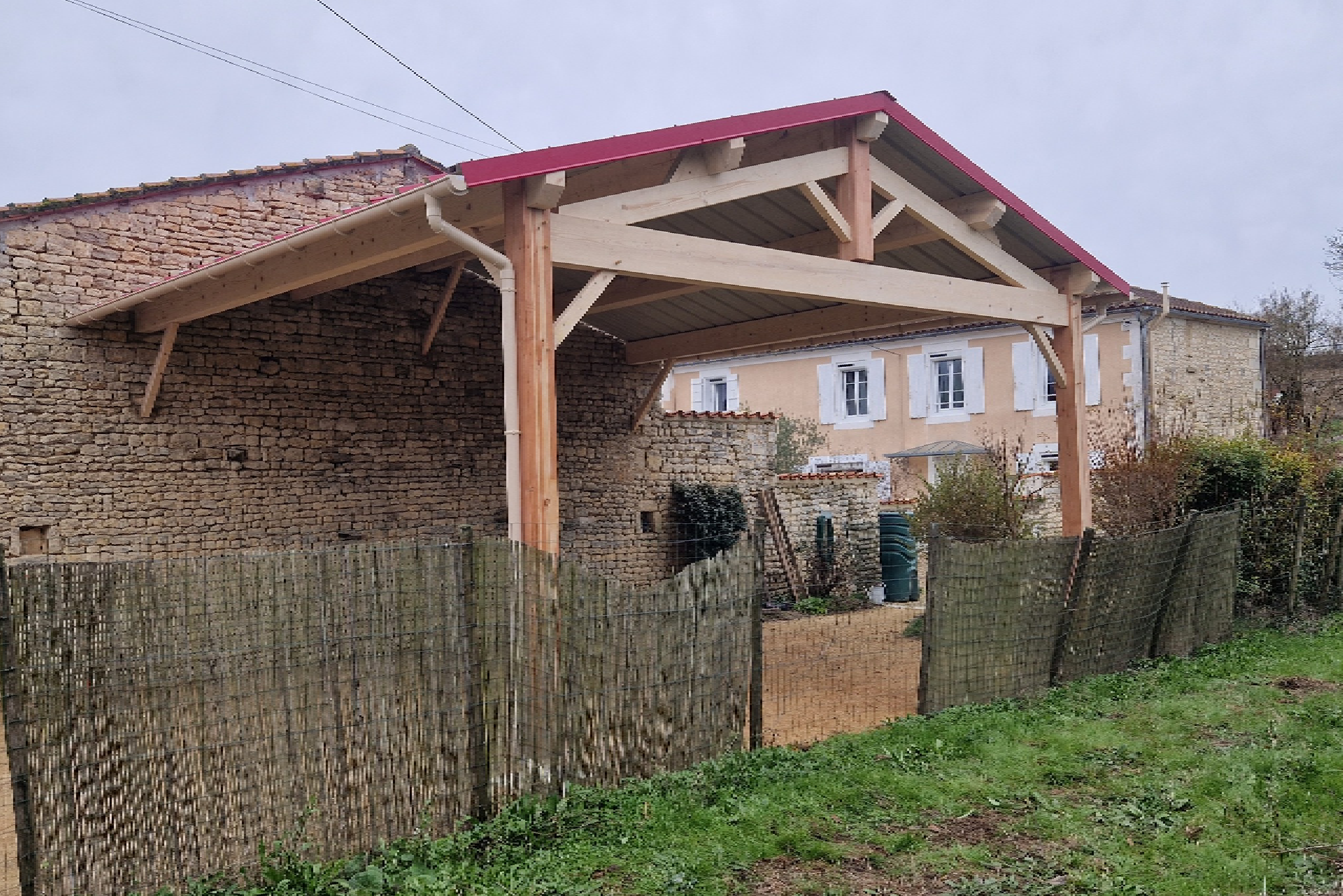 Charpente sur mesure sur Angoulême